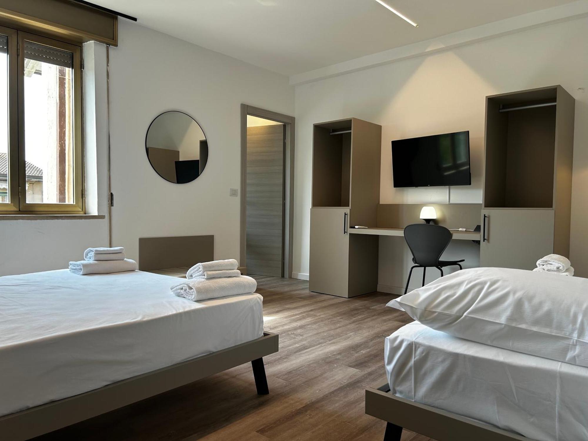 Catullo Lounge And Rooms Near The Airport Caselle  Buitenkant foto